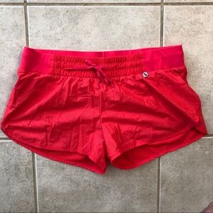 Lorna Jane shorts size M